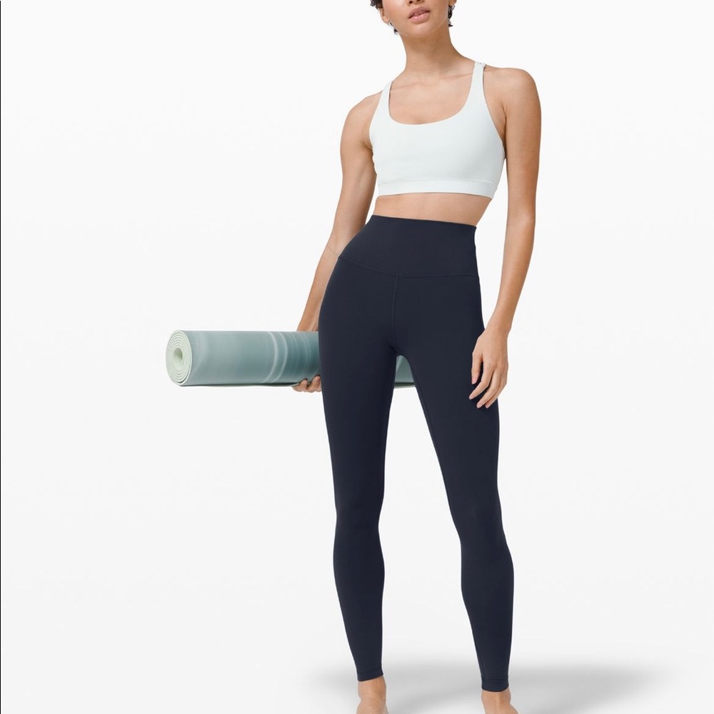 Lululemon high rise align 28” legging size 4 in Navy